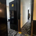 Peyris Opera Hotel