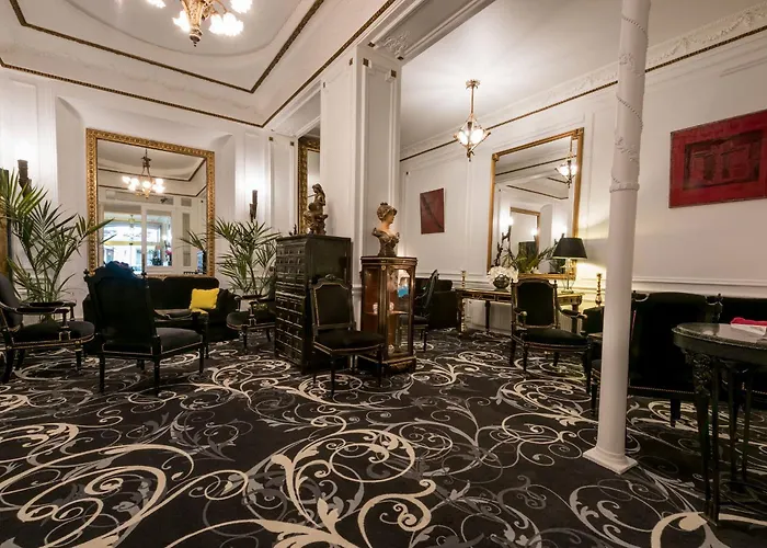 Hotel Peyris Opera París