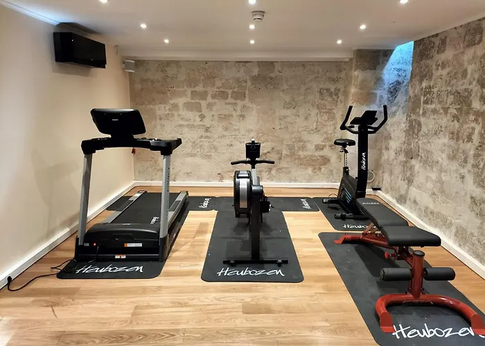 Peyris Opera Hotel 4*