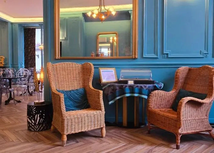 Hotel Peyris Opera 4*