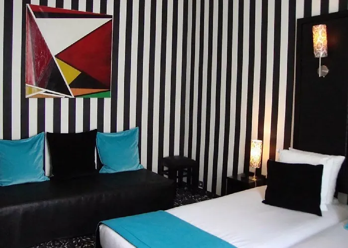 ホテル ペイリス オペラ パリ