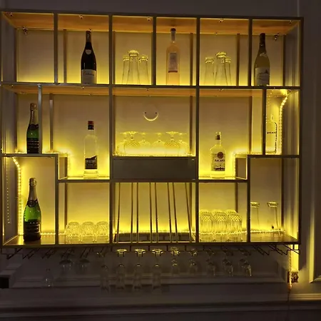 陪瑞斯奥普拉酒店 酒店