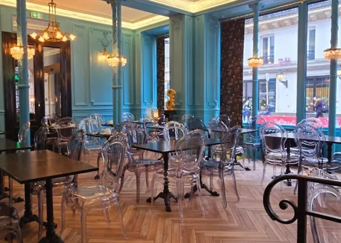 Ξενοδοχείο Peyris Opera 4*