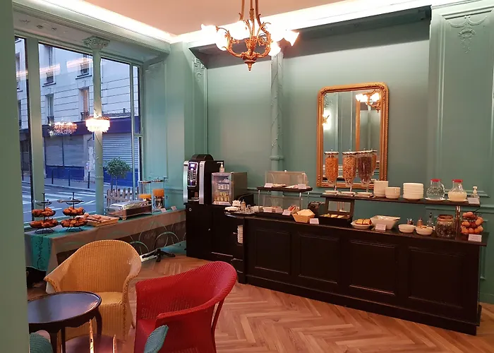 Ξενοδοχείο Peyris Opera 4*